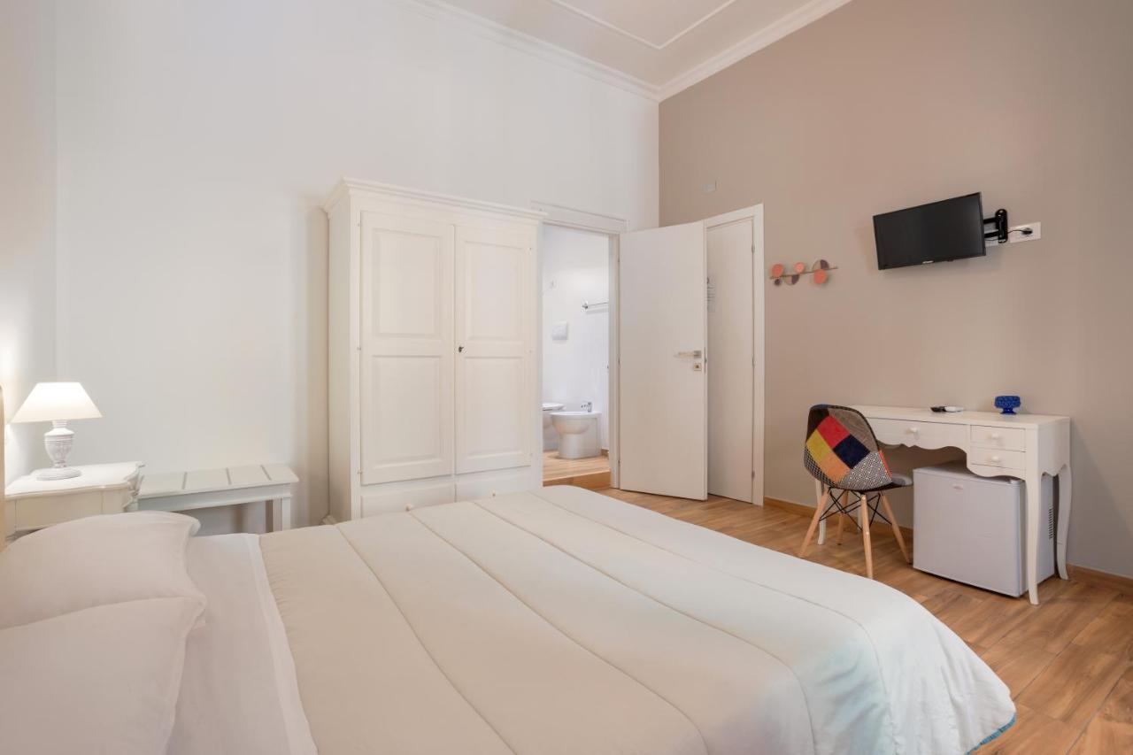 B&B Palermo Bella Rooms And Suites ภายนอก รูปภาพ