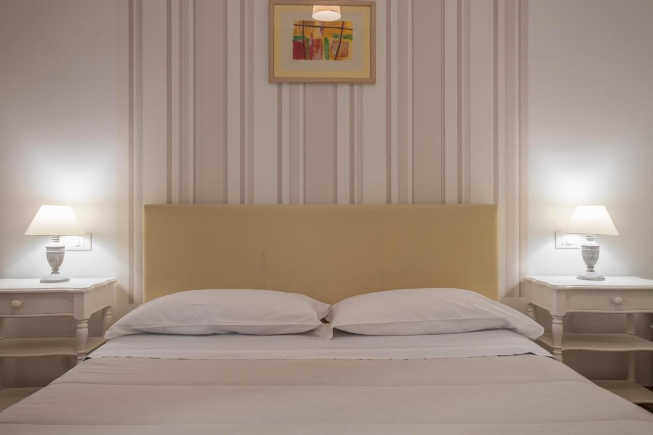 B&B Palermo Bella Rooms And Suites ภายนอก รูปภาพ