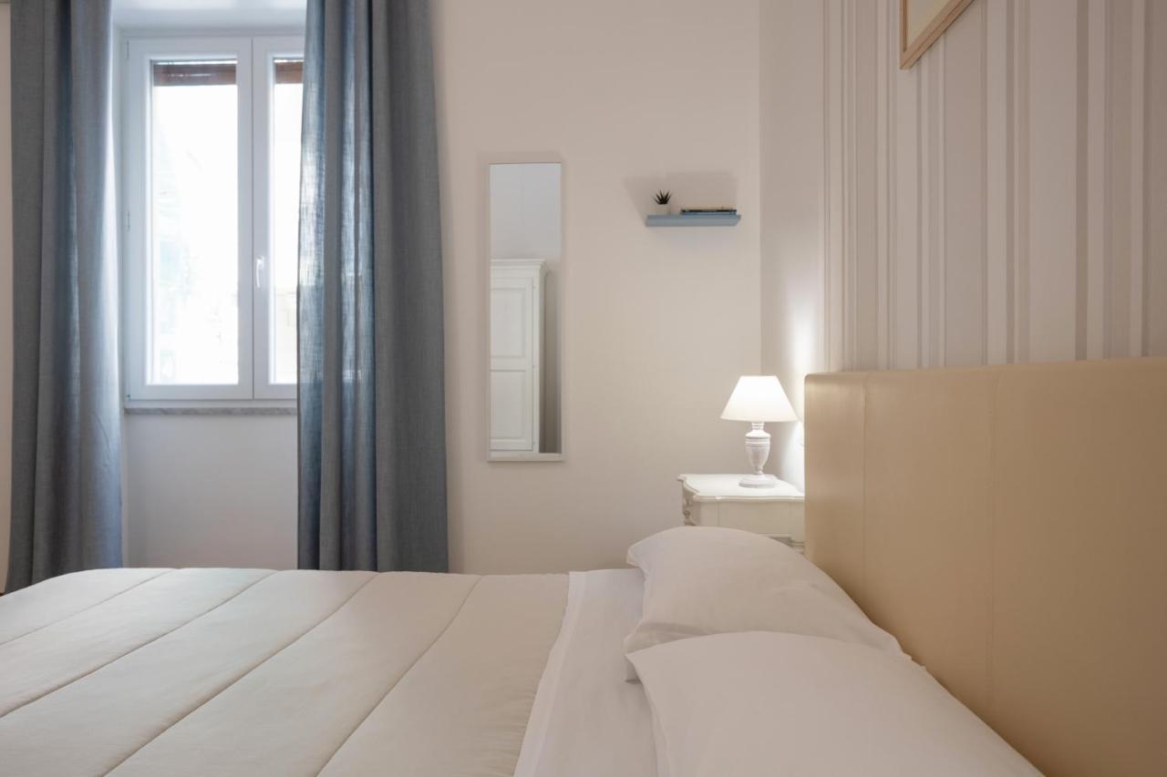 B&B Palermo Bella Rooms And Suites ภายนอก รูปภาพ