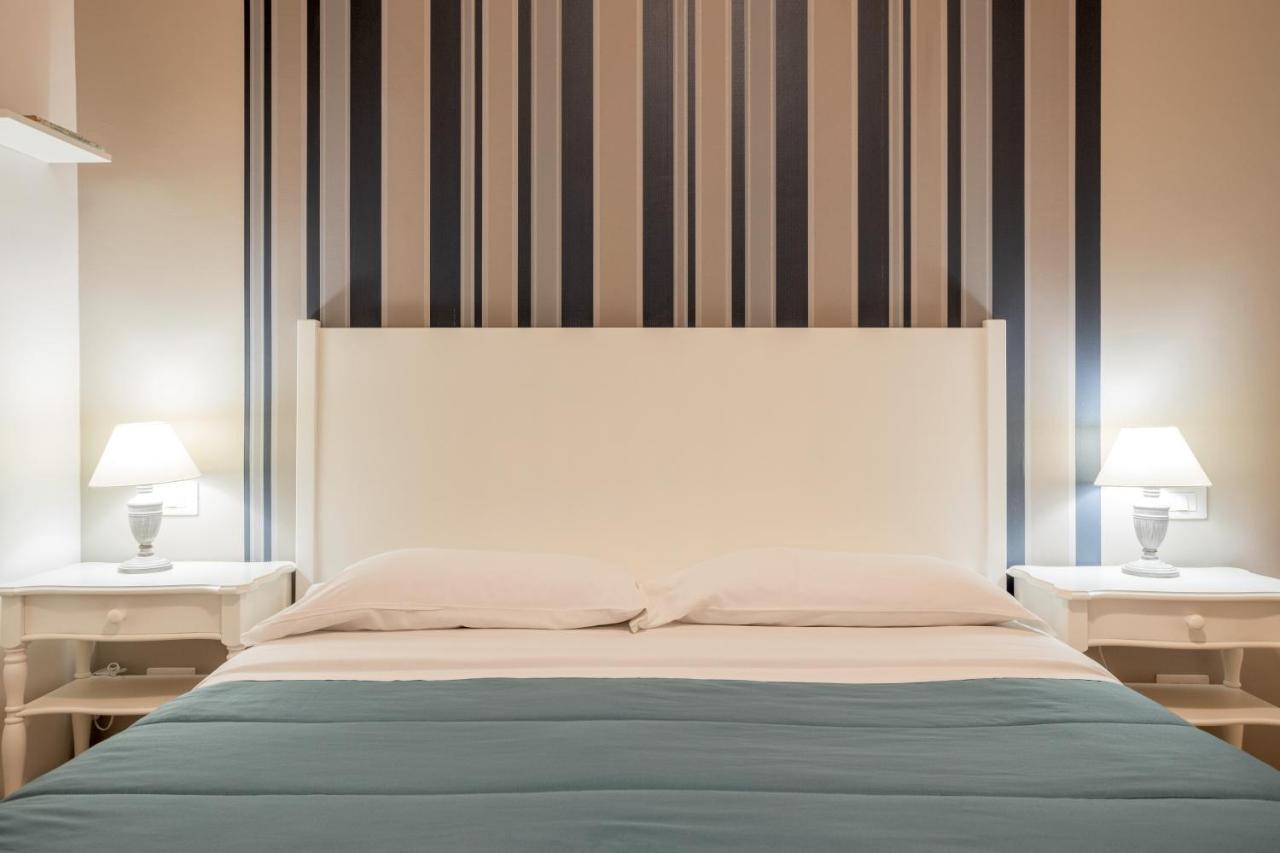 B&B Palermo Bella Rooms And Suites ภายนอก รูปภาพ